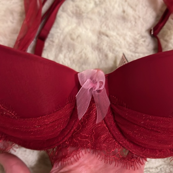 Victoria’s Secret Dream Angels balconet push up bra 32b  red burgundy - Picture 3 of 8